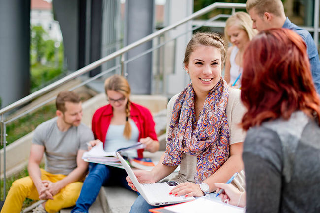 Wir unterstützen Sie durch intensive Betreuung und persönliche Beratung