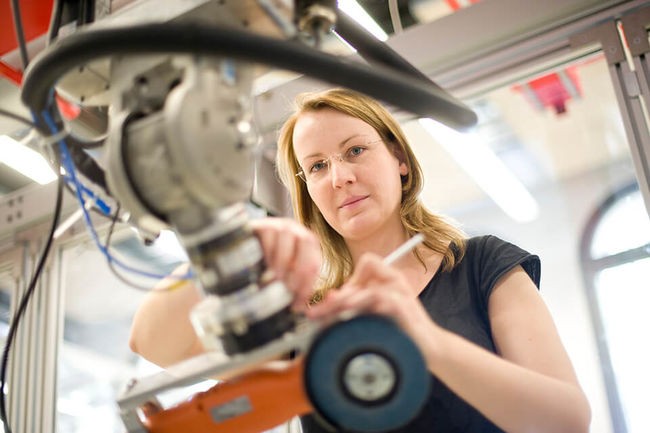 Modern ausgestattete Labore verschiedenster Fachrichtungen