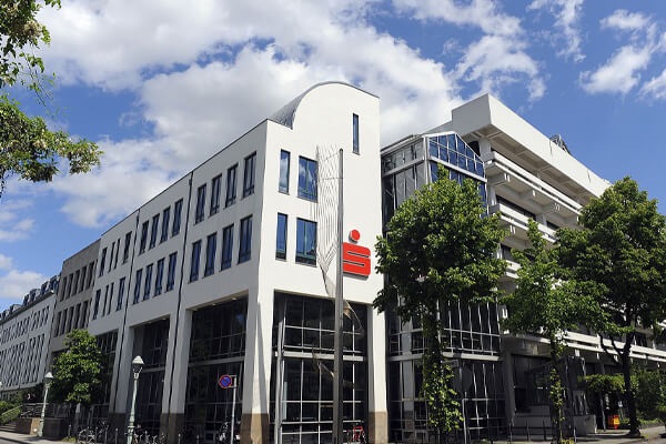 Hochschule Für Finanzwirtschaft & Management www.studieren-berufsbegleitend.de